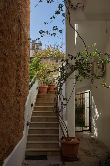 The Sunny House Apartamento Atenas Exterior foto
